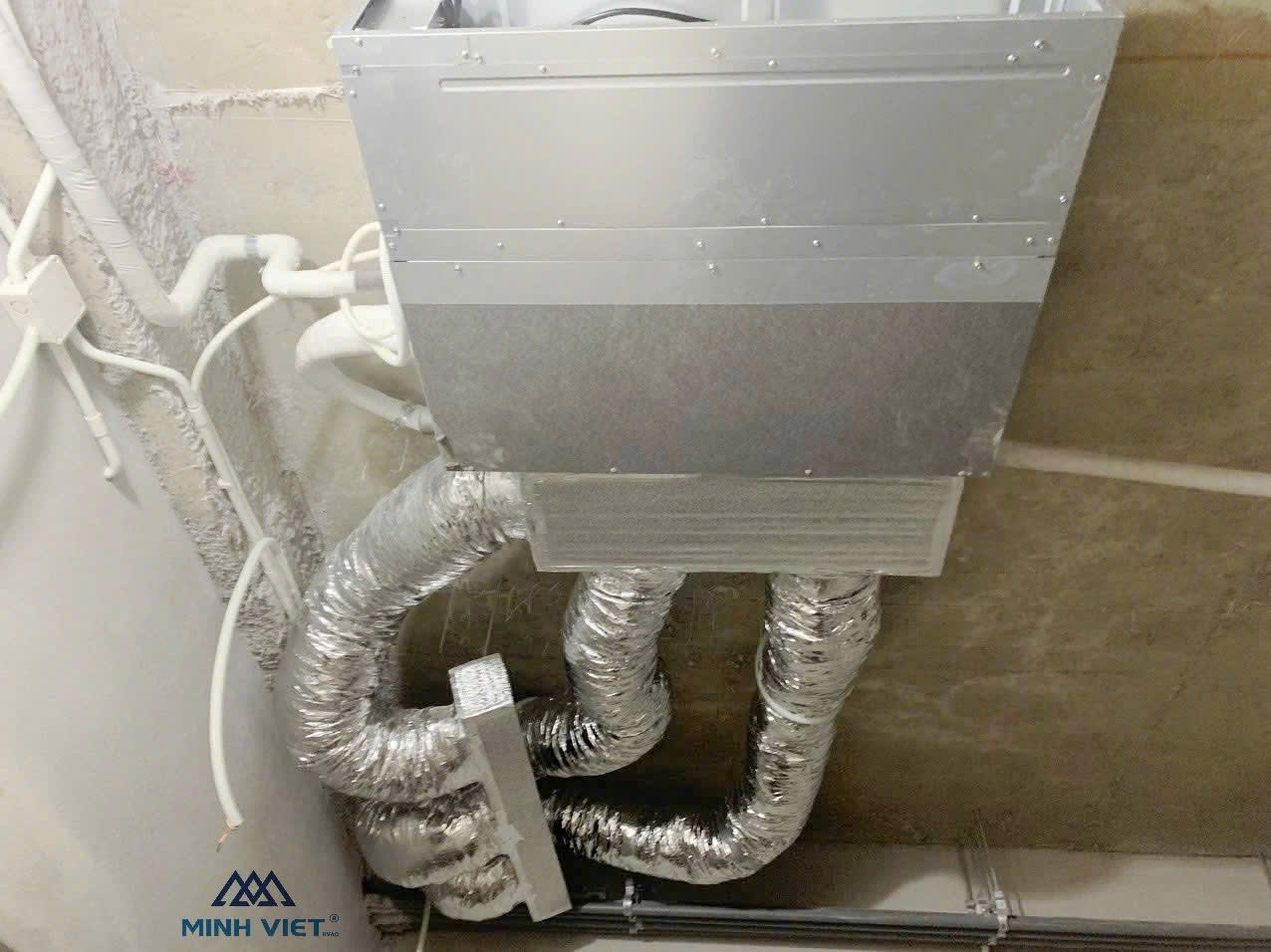 Nhà ở Tam Điệp – âm trần nối ống gió Daikin – Minh Việt thi công