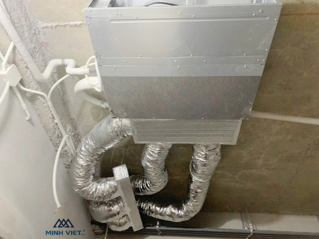 Nhà ở Tam Điệp – âm trần nối ống gió Daikin – Minh Việt thi công
